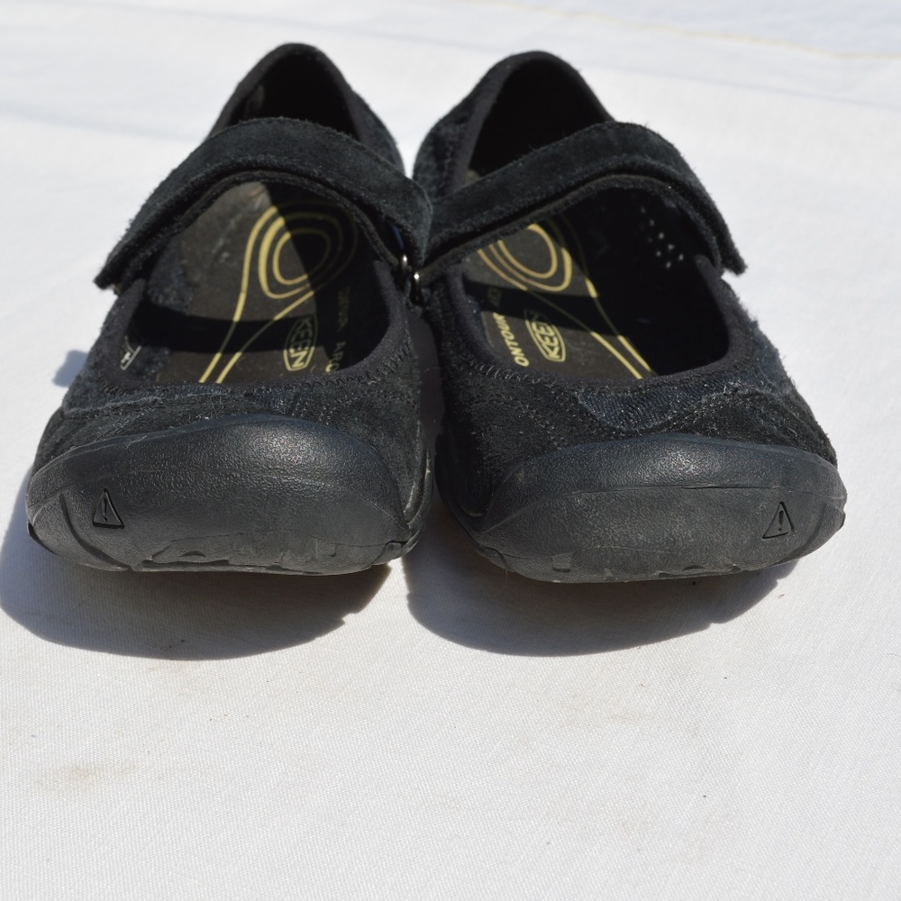 Keen Contour Arch Black Shoes Size 39 8.5